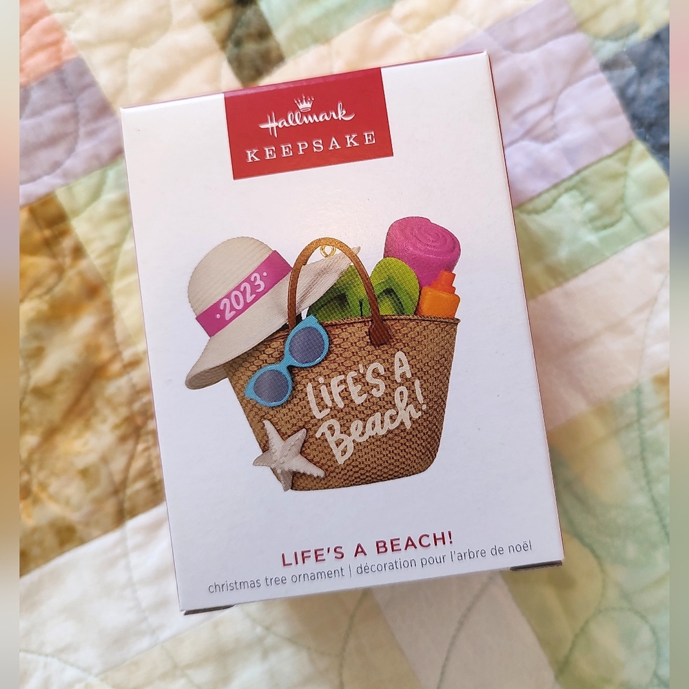 Hallmark Keepsake Christmas ornament 2023 Life's a Beach